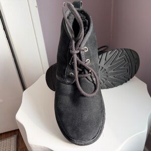 UGG | Neumel | Black Lace up Boot | EUC